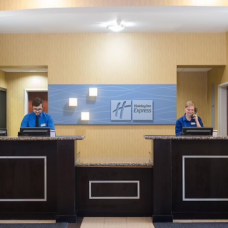 Holiday Inn Express And Suites Lafayette East By Ihg Экстерьер фото