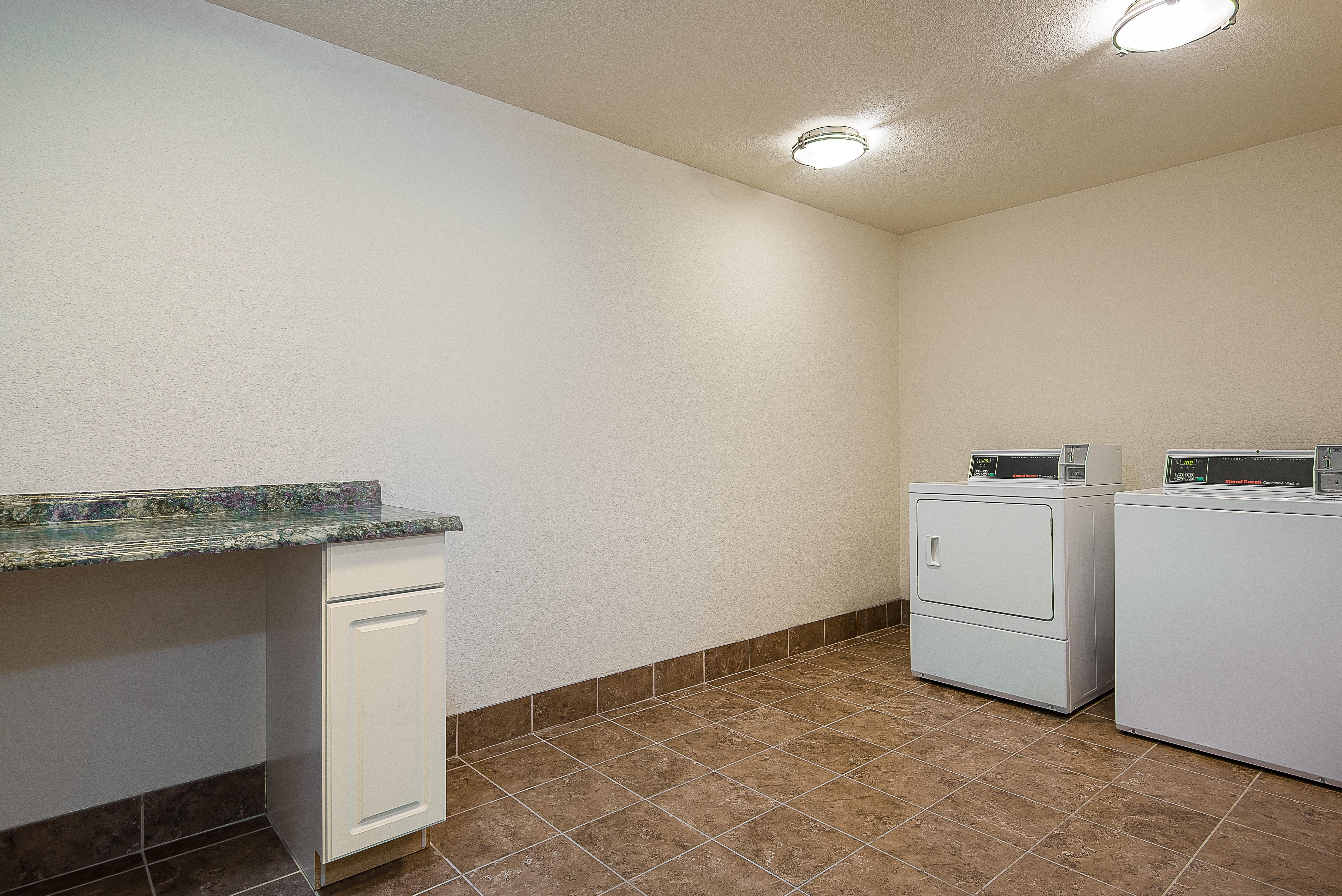 Holiday Inn Express And Suites Lafayette East By Ihg Экстерьер фото