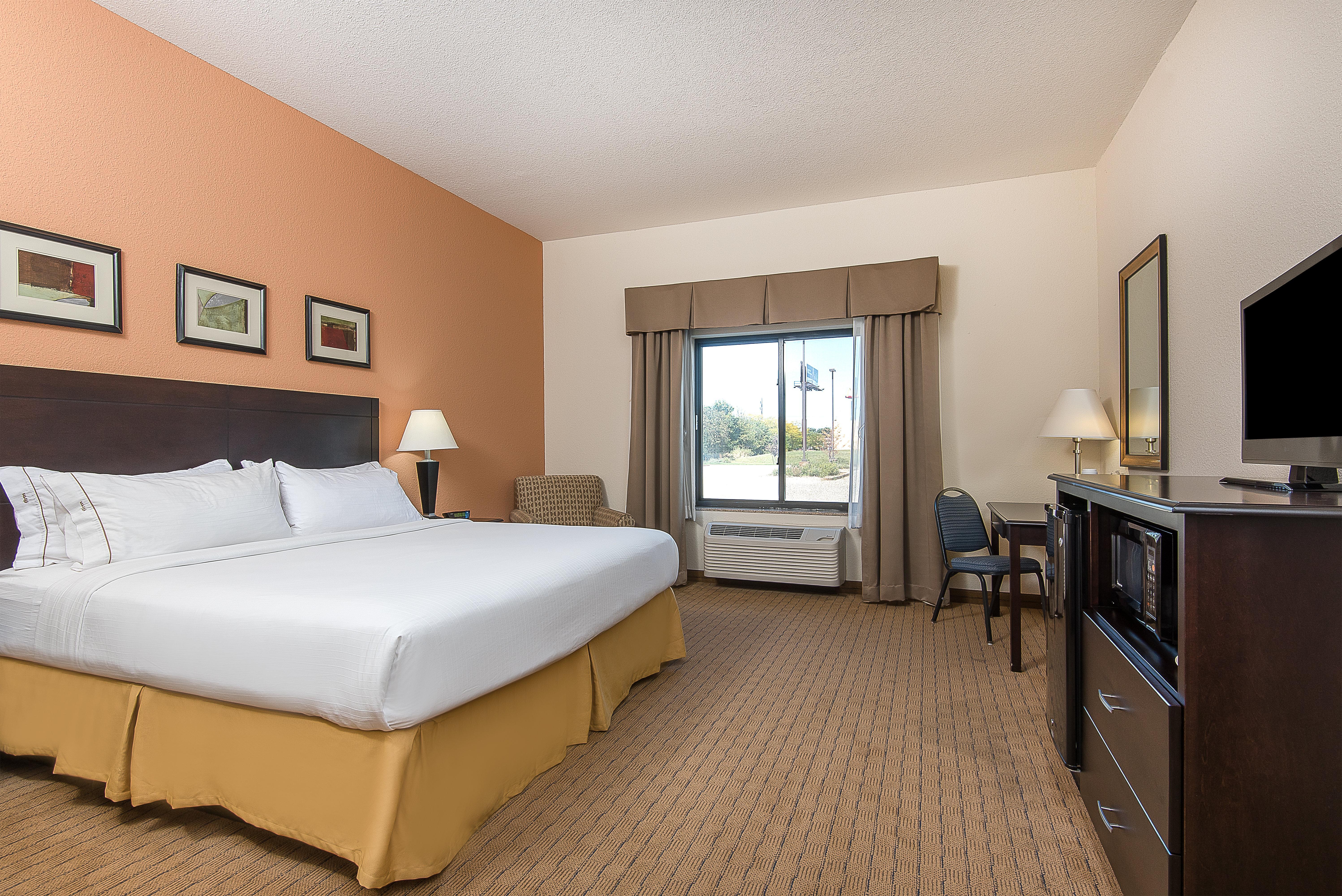 Holiday Inn Express And Suites Lafayette East By Ihg Экстерьер фото