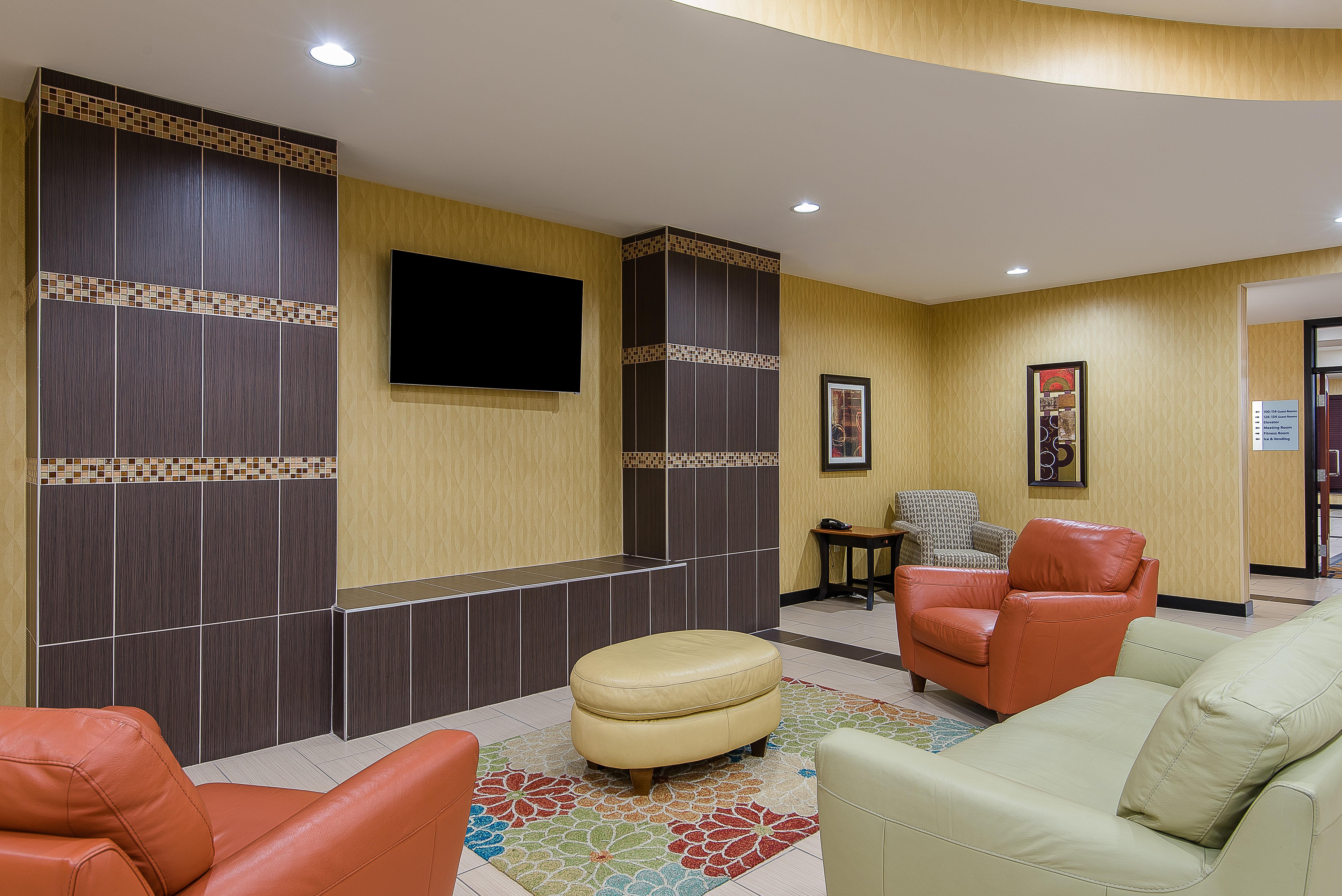Holiday Inn Express And Suites Lafayette East By Ihg Экстерьер фото