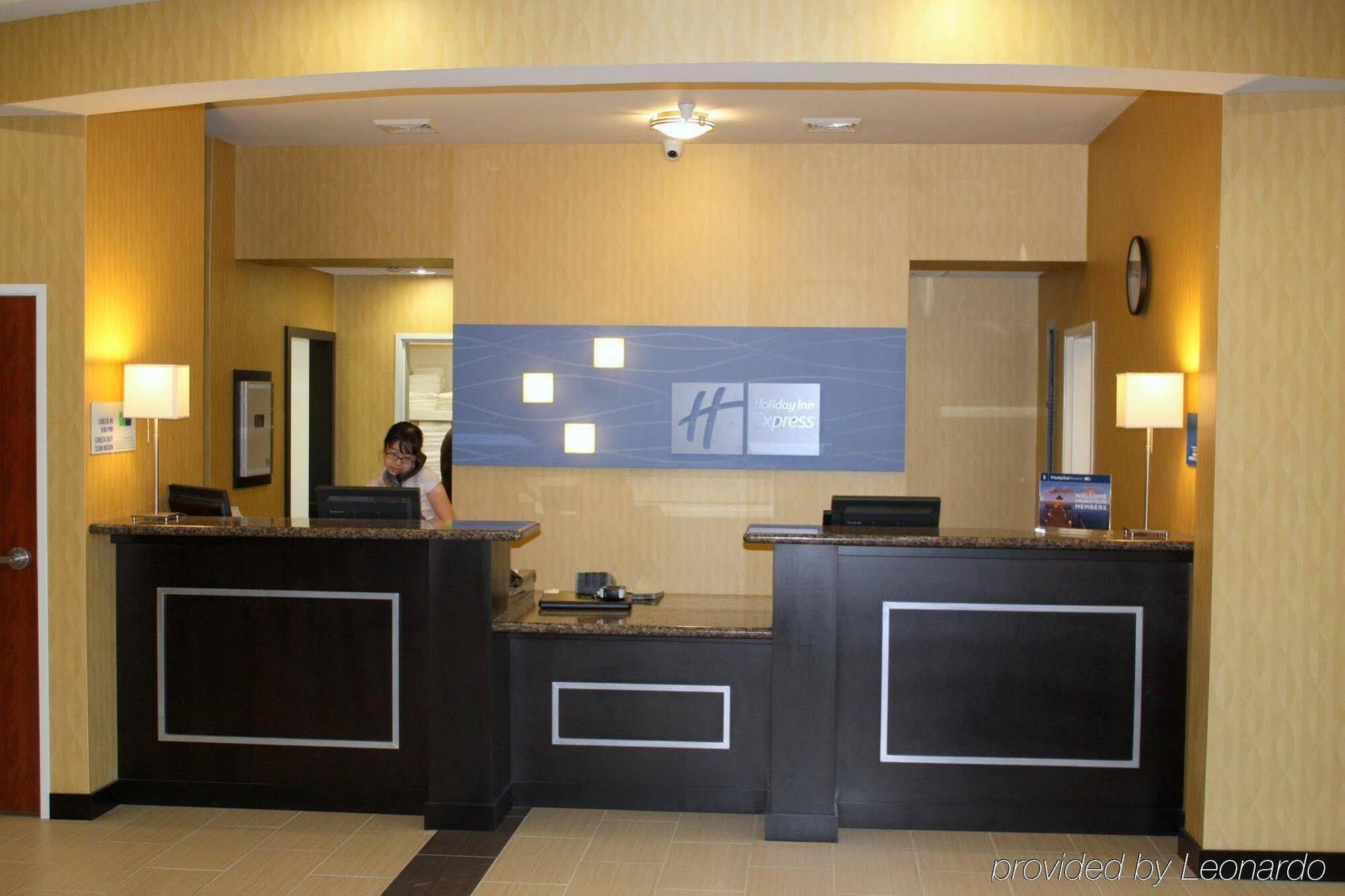 Holiday Inn Express And Suites Lafayette East By Ihg Экстерьер фото